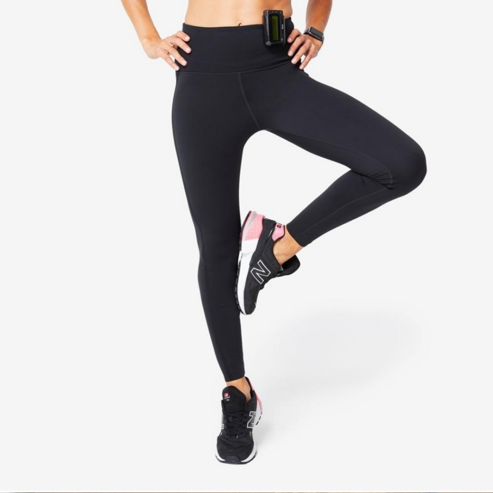 Wear Figs performance leggings -small